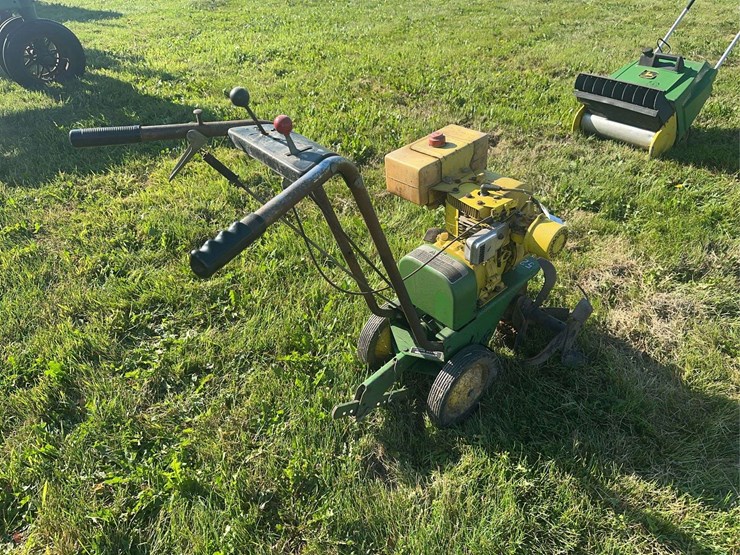john-deere-524-image-10
