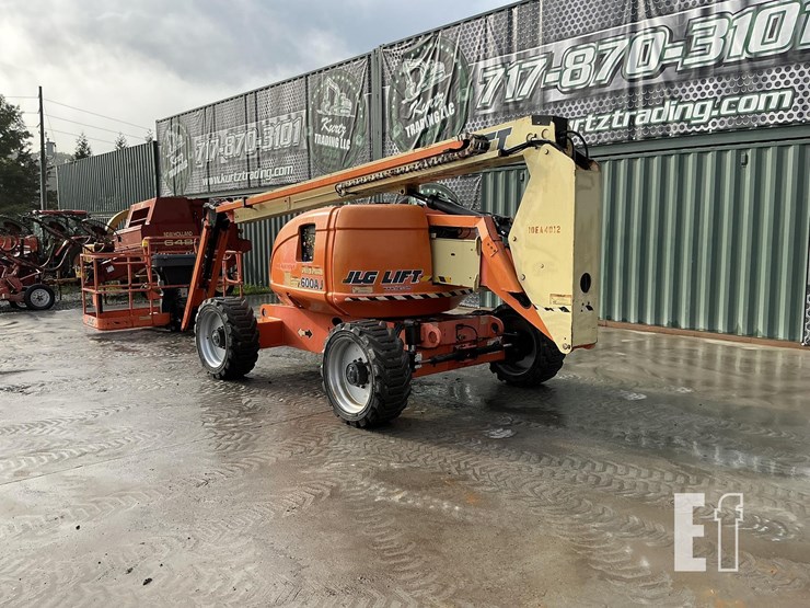 2020-jlg-600aj-image-2