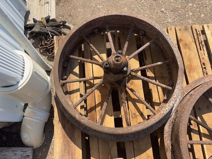 john-deere-24-image-6