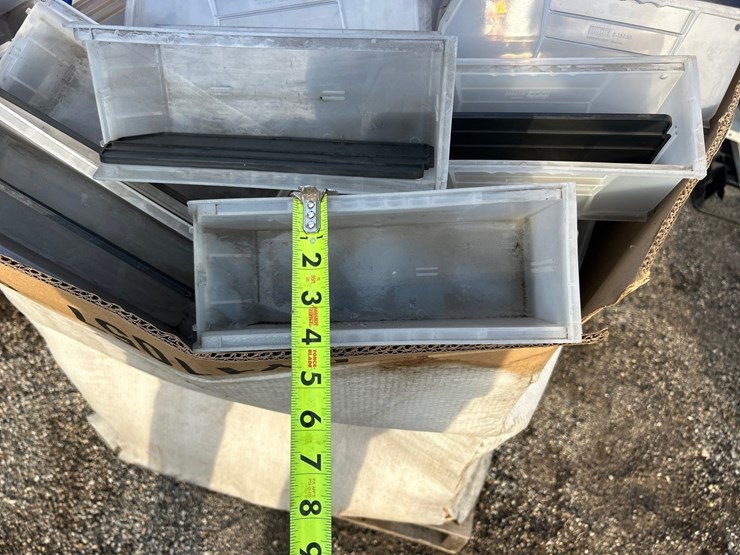 #2785-•-box-of-hardware-bins-image-5
