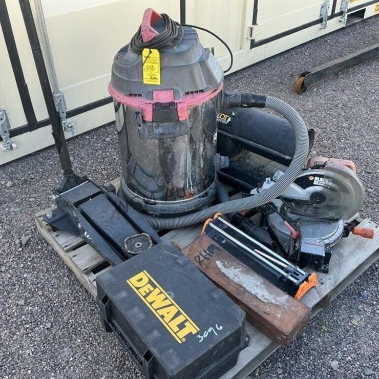 PALLET OF ASST TOOLS