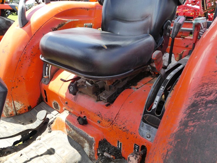 2005-kubota-l5030-image-12