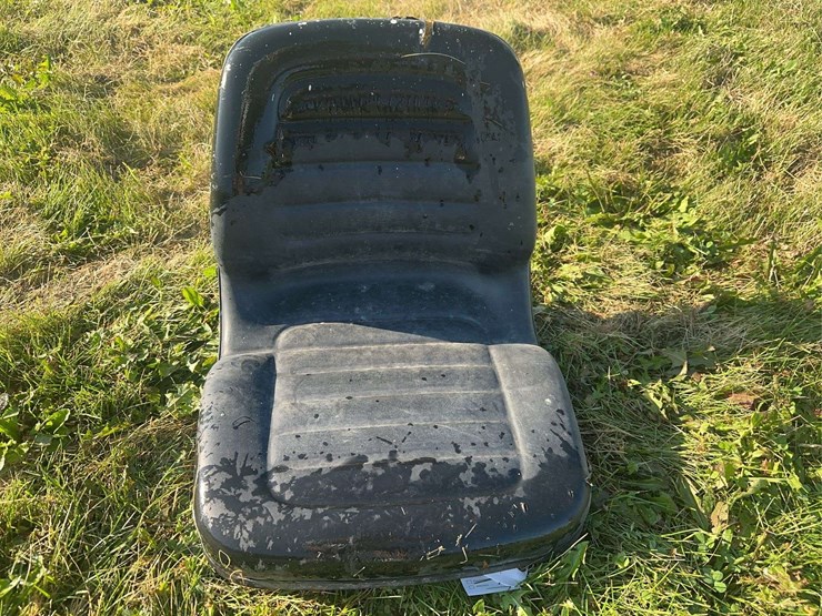 seat-image-1