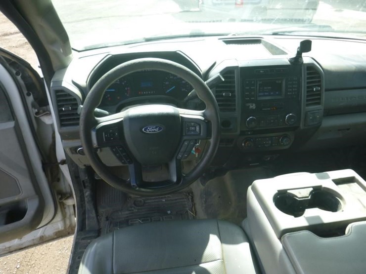 2018-ford-f350-image-7