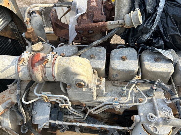 #2700-•-5.9l-cummins-turbo-diesel-engine-image-15