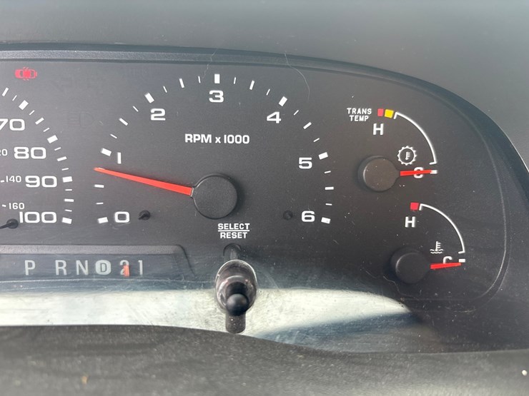 2004-ford-f350-image-34