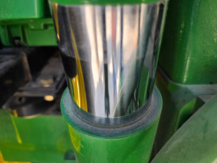 john-deere-6430-image-55
