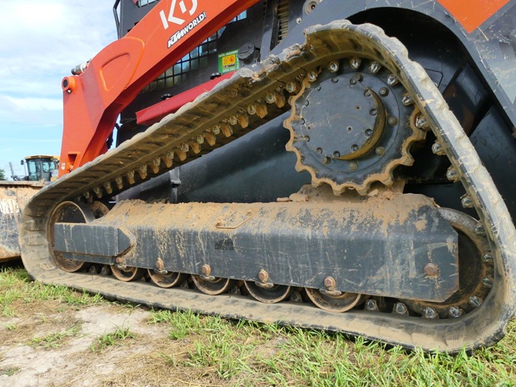 kubota-svl97-2-image-5