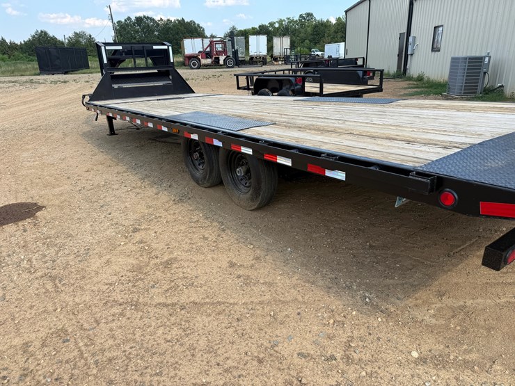 2024-pj-flatbed-image-5