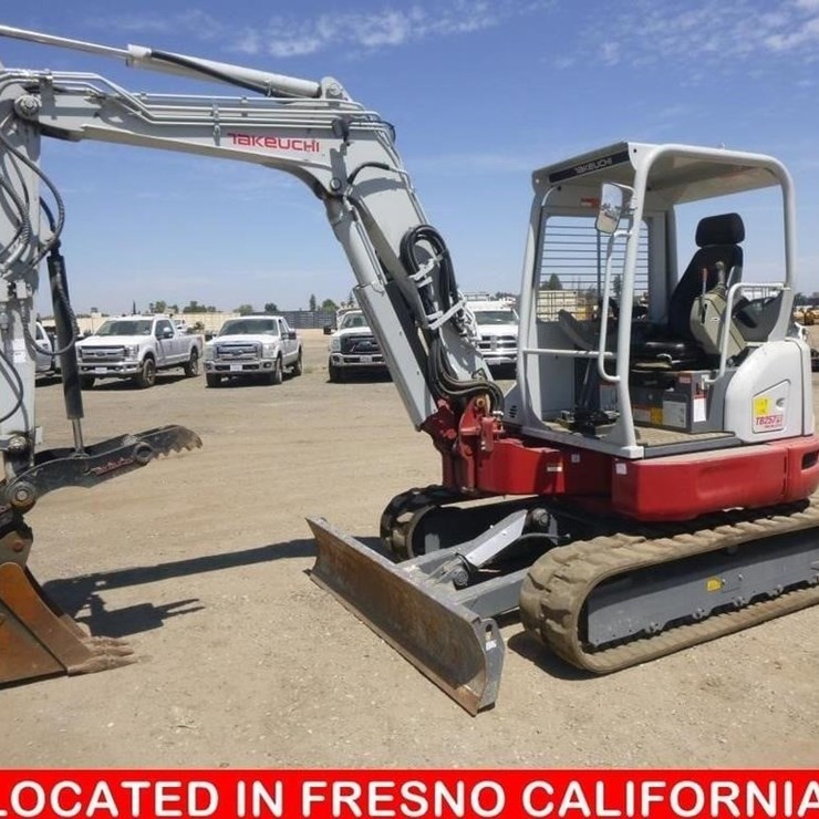 2024 TAKEUCHI TB257FR