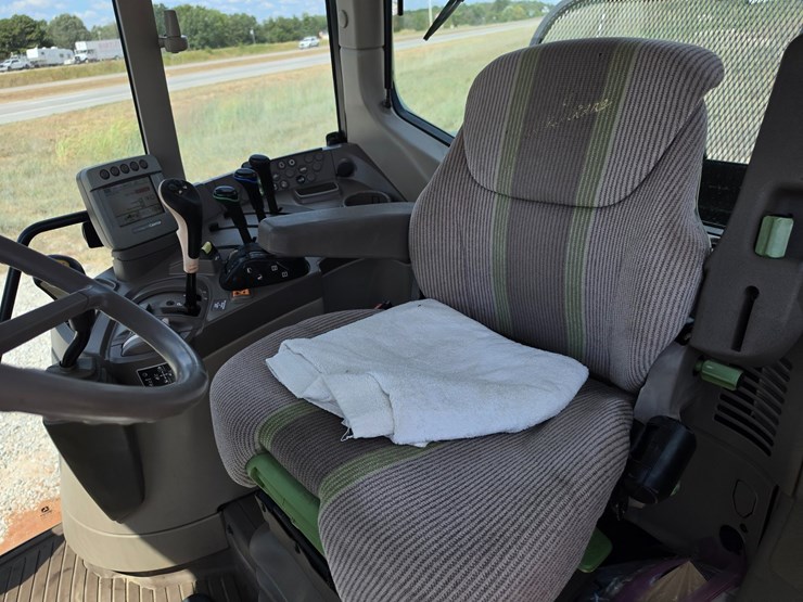 john-deere-6430-image-34