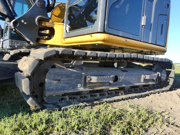 2023-deere-85p-image-8