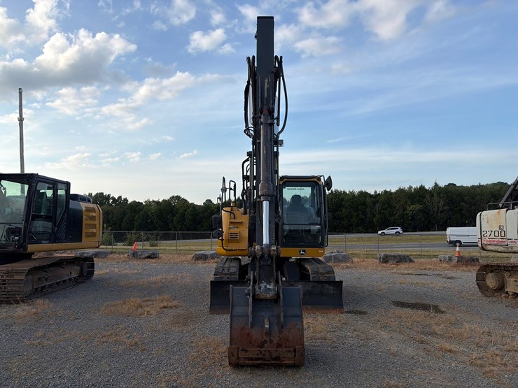 deere-135-p-tier-image-19