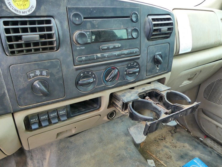 2006-ford-f350-image-17