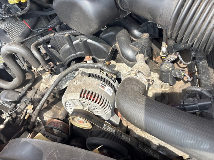 2004-ford-f350-image-43