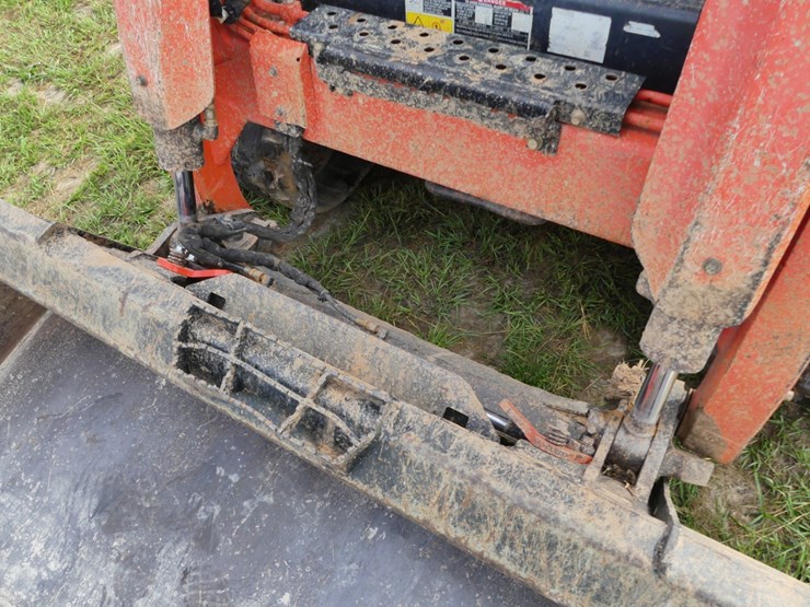 kubota-svl97-2-image-12