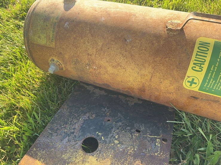 john-deere-air-compressor-image-4