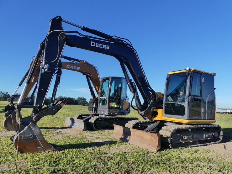 2023-deere-85p-image-1