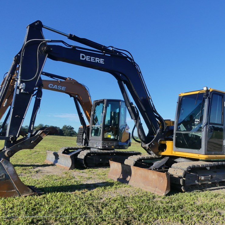 2023 Deere 85P