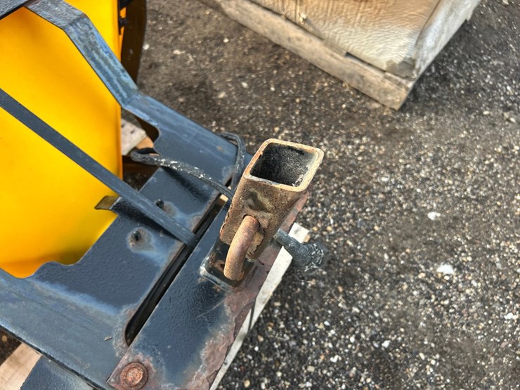 #2745-•-electric-spreader-image-5