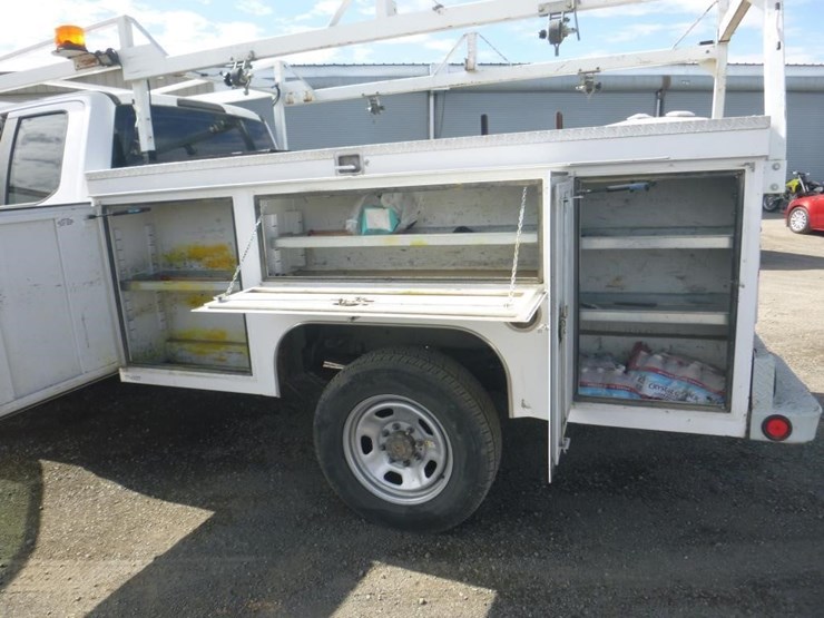 2018-ford-f350-image-8