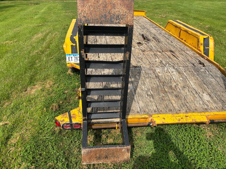 #2312-•-2006-redi-haul-16'-tandem-axle-trailer-image-28