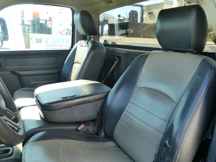 2012-dodge-ram-5500-image-16