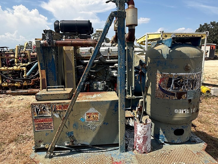 gardner-denver-pz8-triplex-mud-pump-p/b-detroit-14l-665-hp,-skidded-image-11