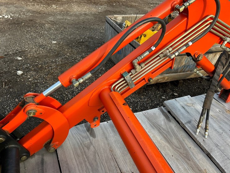 #2741-•-kioti-kl6010-loader-attachment-image-10