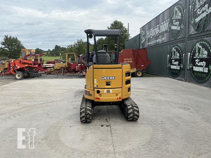 2020-deere-26g-image-3