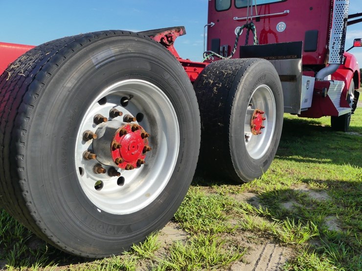 2018-kenworth-680-image-6