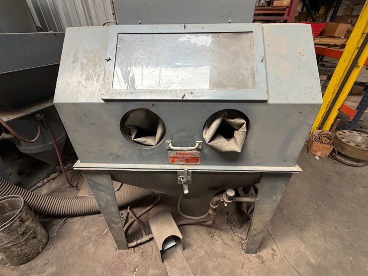 trinco-42x30sl/dp850-dry-blast-cabinet-system-image-2