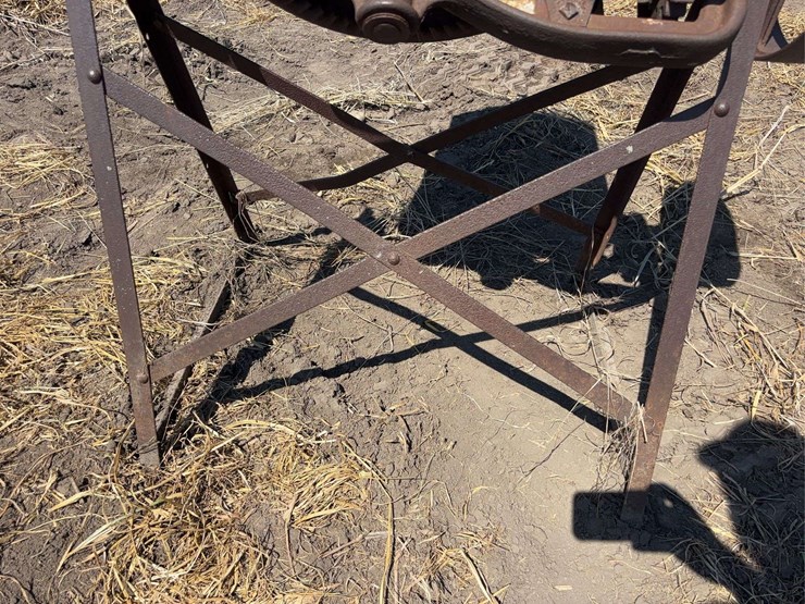 belt-powered-cement-mixer-image-8