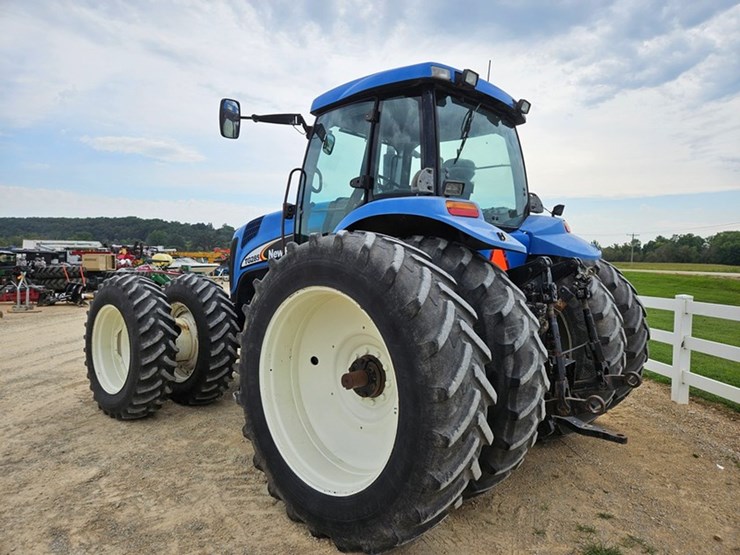 new-holland-tg285-image-3
