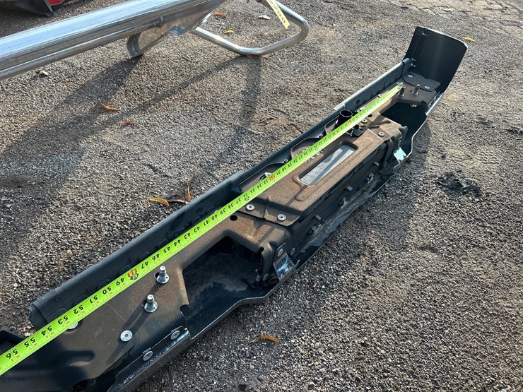 #2791-•-front-and-rear-unused-truck-bumpers-image-12