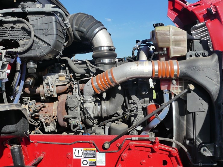 2018-kenworth-680-image-19