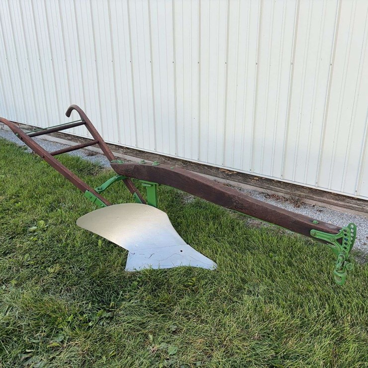 JOHN DEERE 16