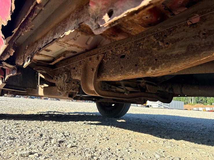 2001-ford-f350-image-23