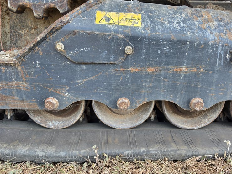 #26217-•-2022-bob-cat-t66-skid-steer-image-40