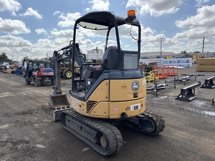 deere-27d-image-4