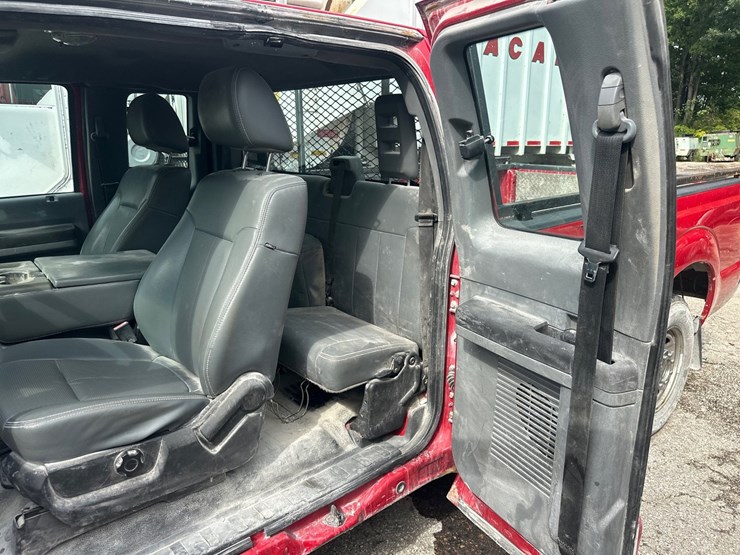 2011-ford-f250-image-23