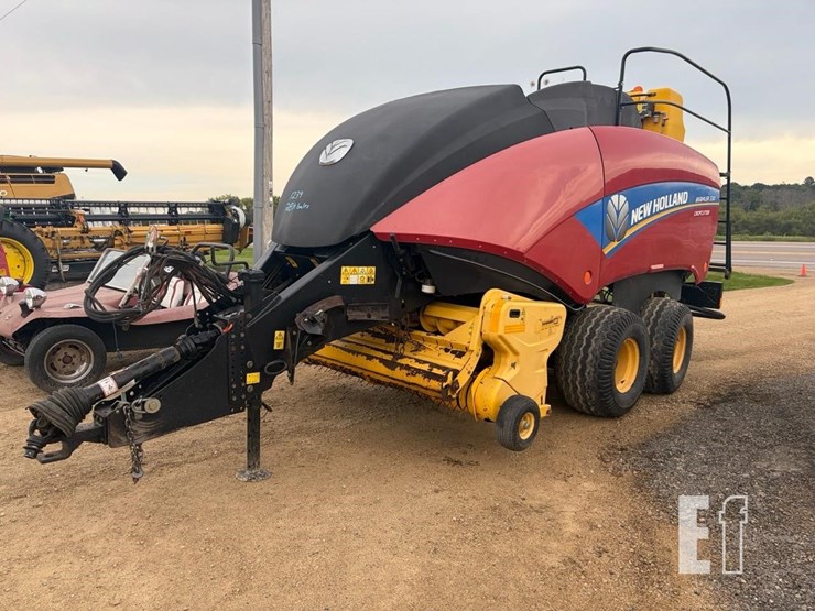 2013-new-holland-big-baler-330-image-1