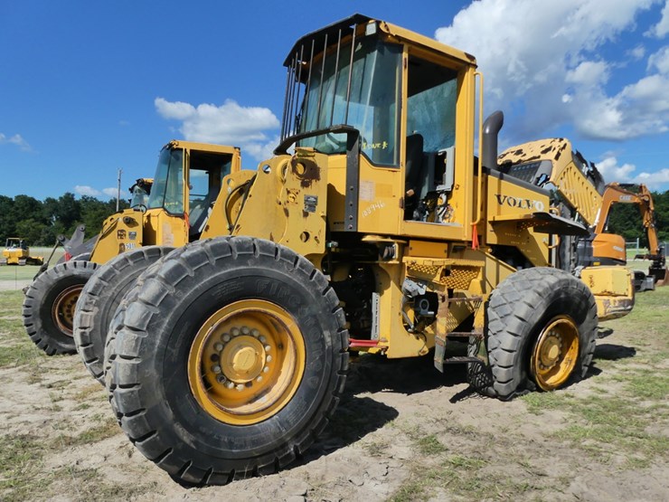 volvo-l90e-image-1