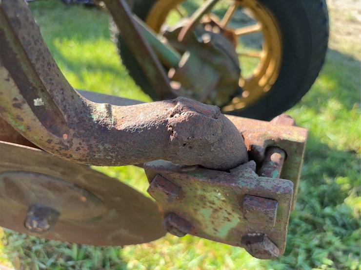 john-deere-214-image-26