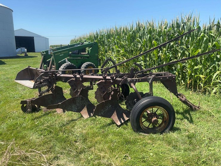 john-deere-14-image-3