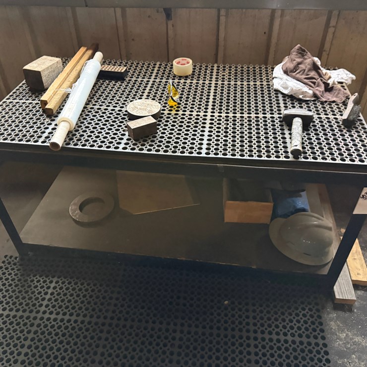 5’ x 2.6’x 2.6’ METAL WORK TABLE