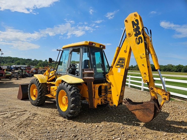 jcb-214s-image-3