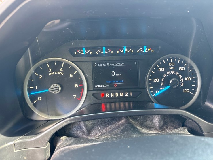 2017-ford-f150-image-50