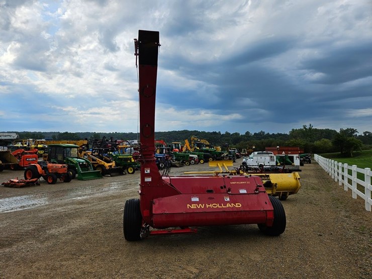 new-holland-900-image-4