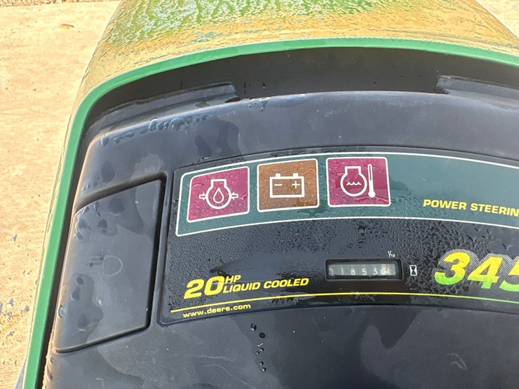 john-deere-345-image-35